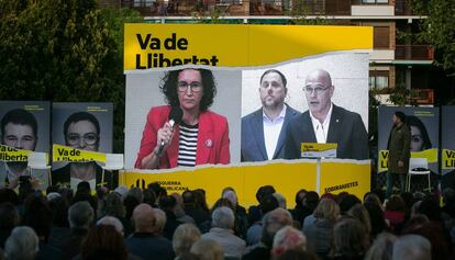 El presidente de ERC, Oriol Junqueras, participa en un acto por videoconferencia.