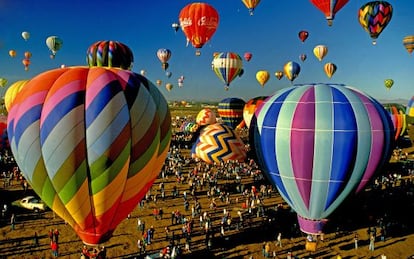 Festival de globos aerost&aacute;ticos en Francia. 