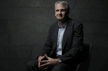 El historiador Timothy Snyder, este martes, en la Fundación Rafael del Pino, en Madrid.