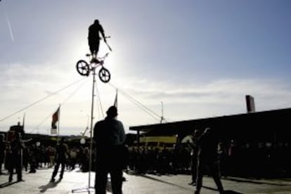 Espectáculo callejero en Darling Harbour, en Sidney.