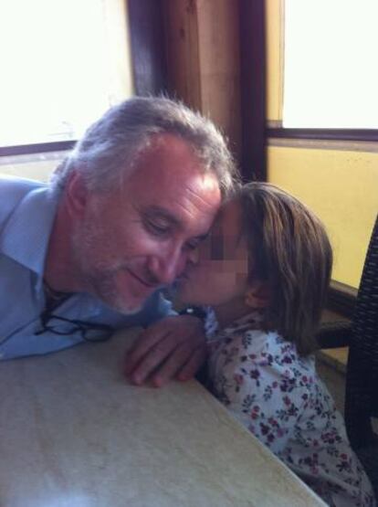 Fernando Blanco i la seva filla Nadia, en una imatge de Facebook.