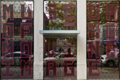 Entrada al Museum of the Moving Image, en el barrio de Astoria, en Queens (Nueva York).