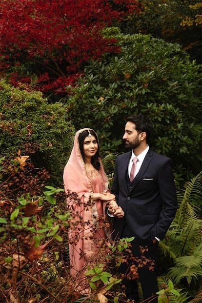La nobel de la Paz Malala Yousafzai se casó con su novio empresario, Asser Malik, en Inglaterra en noviembre. “Hoy es un día precioso en mi vida”, escribió entonces en Twitter la activista pakistaní por los derechos de las mujeres.