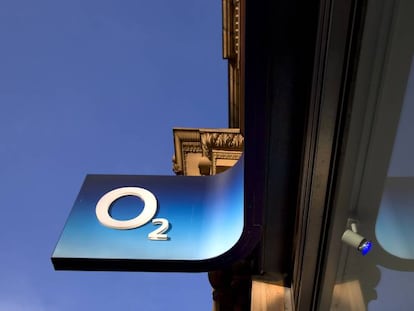 Tienda de O2, filial británica de Telefónica.