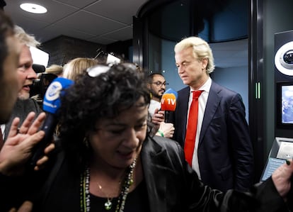 Geert Wilders, cuyo Partido por la Libertad ha ganado las elecciones legislativas holandesas, el viernes en La Haya (Países Bajos).