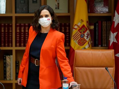 La presidenta de la Comunidad de Madrid, Isabel Díaz Ayuso, este lunes durante la reunión del Plan Territorial de Protección Civil de la Comunidad de Madrid.