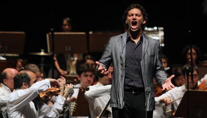 Jonas Kaufmann, durante su actuaci&oacute;n en el festival de Peralada en 2012.