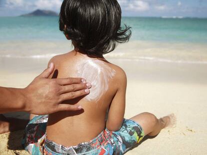 Claves para una buena protección de la piel de los niños en verano