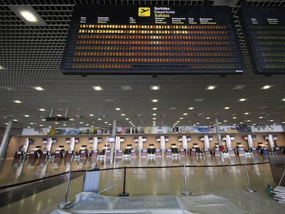 El vestíbul de l'aeroport de Reus.