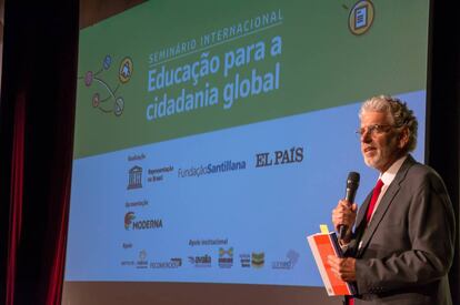 Cesar Callegari, conselheiro do CNE, durante evento de educação na última quinta.