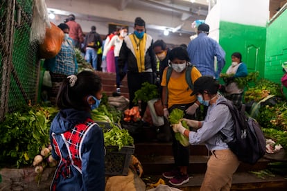 Mercado de San Roque en Quito, Ecuador.