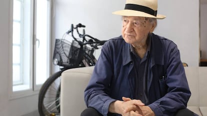 El cineasta Jonas Mekas en un hotel de Madrid.