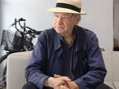 El cineasta Jonas Mekas en un hotel de Madrid.