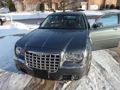 Una de las fotografías colgadas en eBay del Chrysler de 2005 que perteneció al presidente Obama.