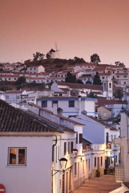 El pueblo portugués de Odeceixe, en la Costa Vicentina.