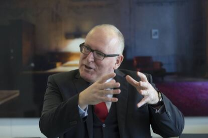 Frans Timmermas, en su despacho en Bruselas, este jueves