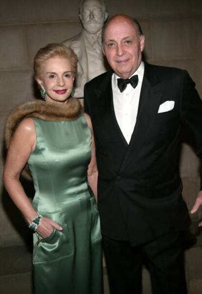 Carolina with her husband Reinaldo Herrera at a 2004 party at the Frick Collection.