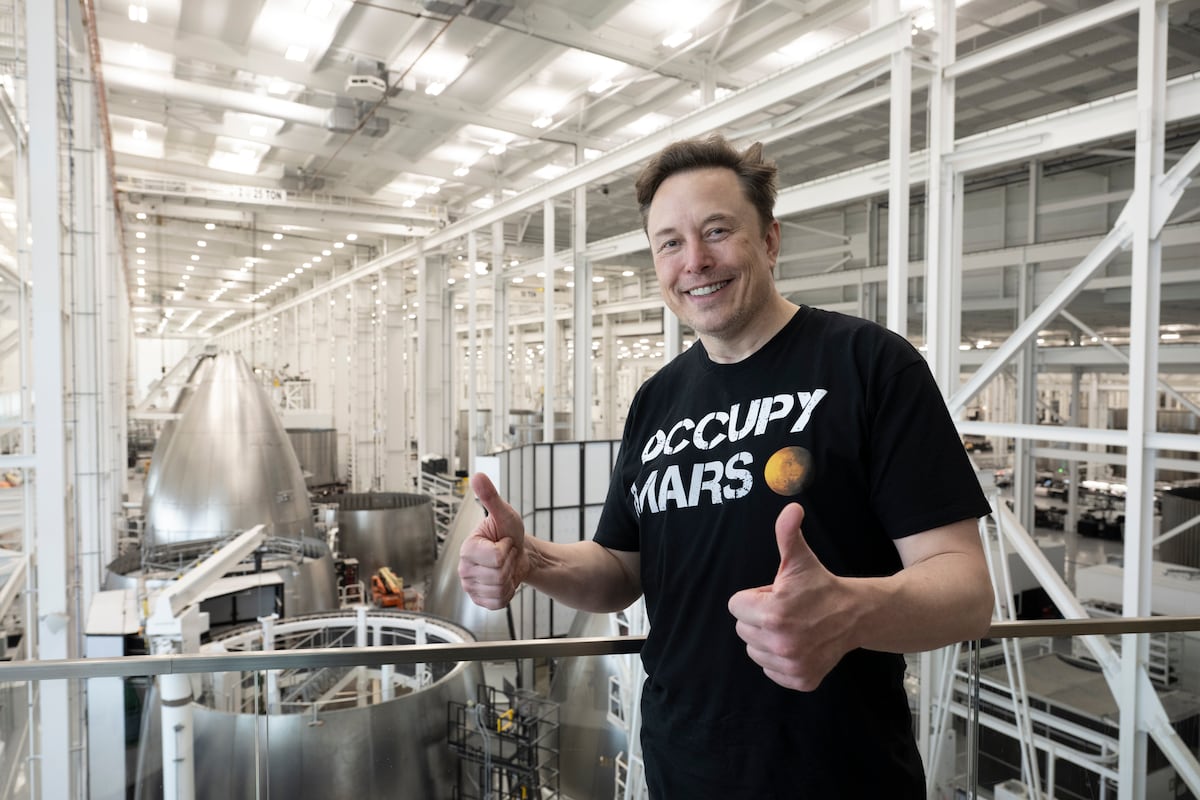 SpaceX busca 75.000 millones en OPV: ¿vale 1,75 billones?