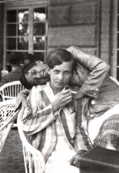 Annemarie Schwarzenbach y Erika Mann (detrás), en Venecia en 1932.