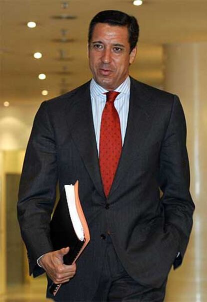 Eduardo Zaplana, portavoz del PP y ex ministro de Trabajo.