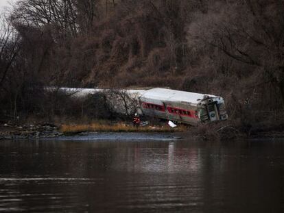 El exceso de velocidad apunta a la causa del siniestro de Nueva York