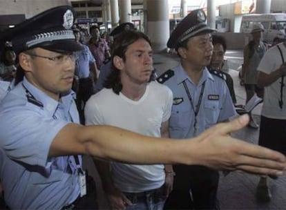 Messi a su llegada a Shangai