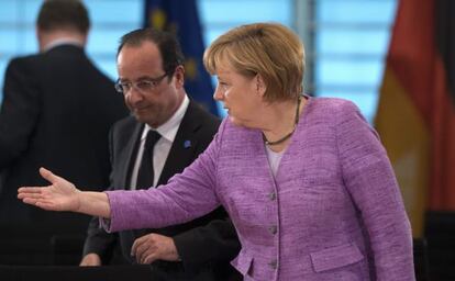 La canciller Merkel y Fran&ccedil;ois Hollande, en julio en Berl&iacute;n.