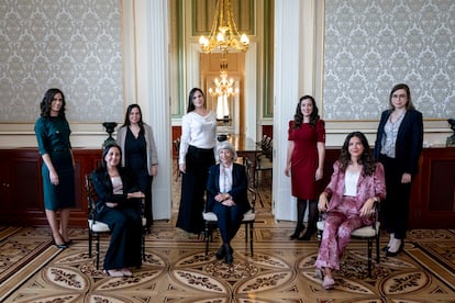 Galardonadas por el Premio de Matemáticas de la Fundación BBVA y la RSME: de izquierda a derecha Mercedes Pelegrín García, María Jesús Carro, Maripaz Tirado, María Cumplido, Olga Gil, Judit Muñoz, Ujué Etayo y María Ángeles García Ferrero.