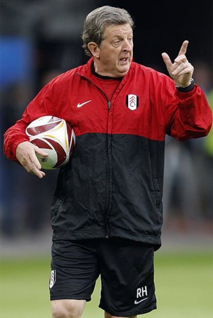 Roy Hodgson, durante un entrenamiento con el Fulham antes de la final de la Europa Liga.