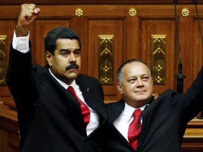 Maduro junto a su 'número dos', Diosdado Cabello en 2013.