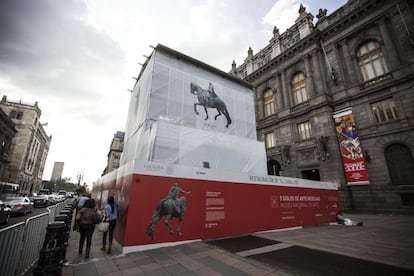 En 2013 el gobierno de la Ciudad de México autorizó un proyecto de restauración pero éste se detuvo ese mismo año por las denuncias en medios de comunicación debido a que se utilizaban técnicas que dañaban la escultura.