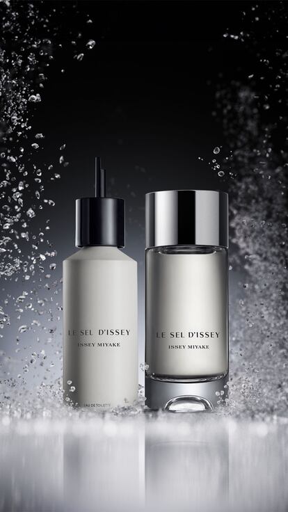 Ideado por Tokujin Yoshioka, el frasco de Le Sel d’Issey es también el primer formato recargable de la línea masculina.