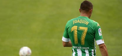 Forever Green, el proyecto que el Real Betis quiere convertir en toda una filosofía, en la camiseta de Joaquín.