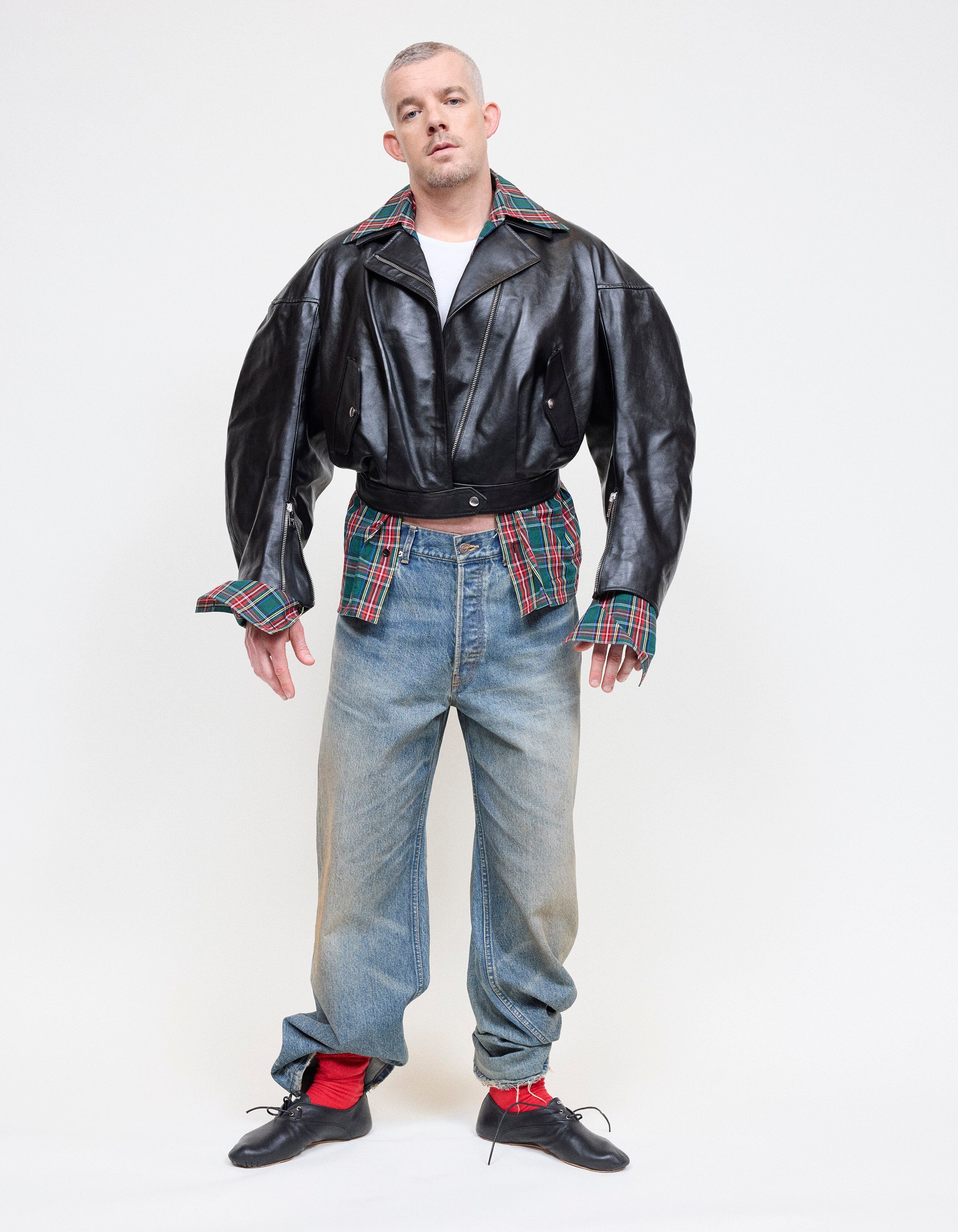 Rusell Tovey viste Celine.