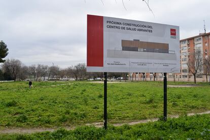 El terreno donde se proyecta el nuevo centro sanitario de Abrantes, en una foto tomada en enero. 