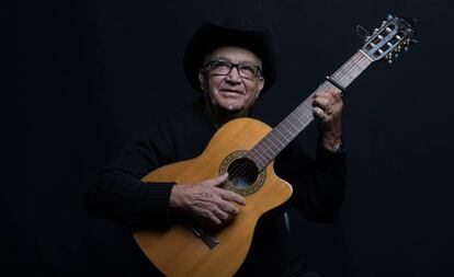 El músico cubano Eliades Ochoa, en la sala Galileo Galilei de Madrid.