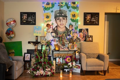 Altar en honor a Vanessa Guillén en la casa de su familia en Houston,Texas.