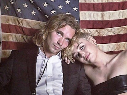 Miley Cyrus publicó en Instagram esta foto con el mensaje: “Mi chico favorito”.