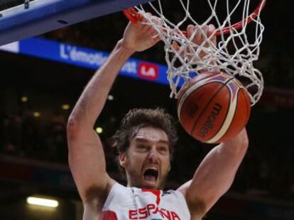 Gasol, durante un partido con la selecci&oacute;n espa&ntilde;ola en el Eurobaket de Francia del a&ntilde;o pasado.