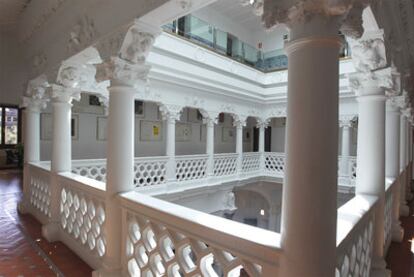 Interior del edificio que ocupa en la actualidad el Defensor del Pueblo, en la calle de Eduardo Dato.