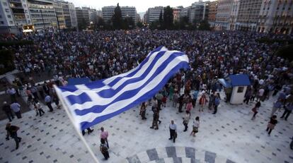 Manifestación de apoyo al Gobierno griego en Atenas, este jueves.