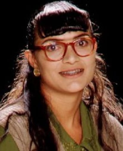 La actriz Ana María Orozco, en su papel de <i>Betty la fea</i>.