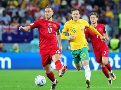 Christian Eriksen, capitán de Dinamarca, durante el partido contra Australia en el estadio Al Janoub este miércoles.