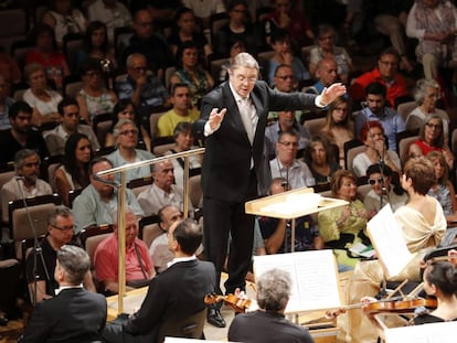 El director V&iacute;ctor Pablo P&eacute;rez, ayer s&aacute;bado en el Auditorio Nacional.