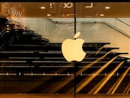 Logo de Apple en un cristal
