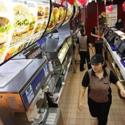 McDonald's abrirá 24 horas 100 de sus 400 locales españoles