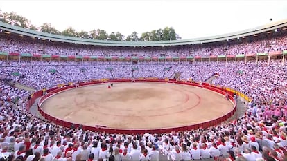 La plaza de Pamplona, en tarde de toros de los Sanfermines de 2023.