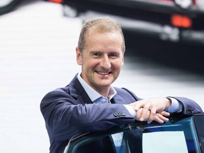 Herbert Diess, presidente de Volkswagen Turismos, en el &uacute;ltimo Sal&oacute;n del Autom&oacute;vil de Par&iacute;s