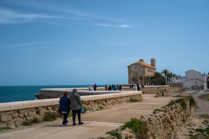 La iglesia de San Pedro y San Pablo, en la isla de Tabarca.