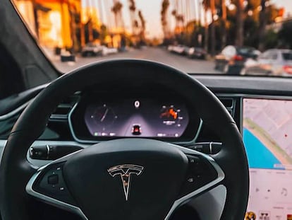 Tesla compra una startup con las miras puestas en desarrollar "robotaxis"